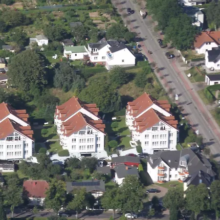 Appartementhaus Binzer Sterne 33 *